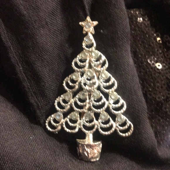 Jewelry - **3 for $15** Christmas Tree Pin